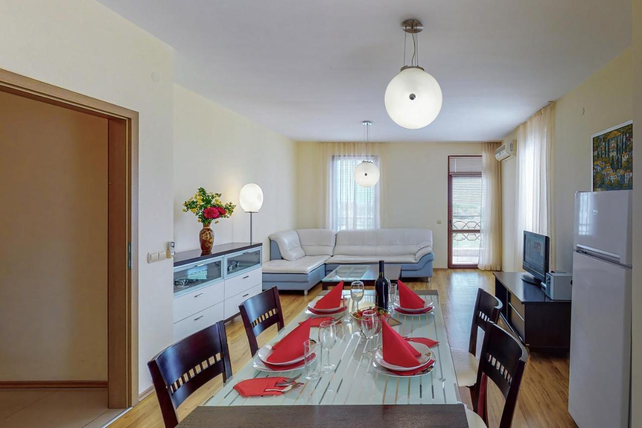 Lighthouse Luxe Estate Apart & Villas Балчик Екстериор снимка