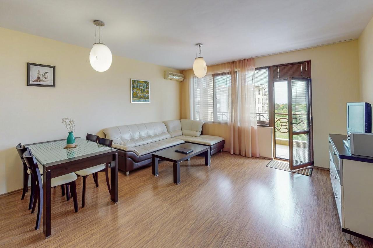 Lighthouse Luxe Estate Apart & Villas Балчик Екстериор снимка